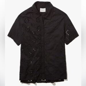 American Eagle Outfitters Black Eyelet Button Down Top(Size XS)